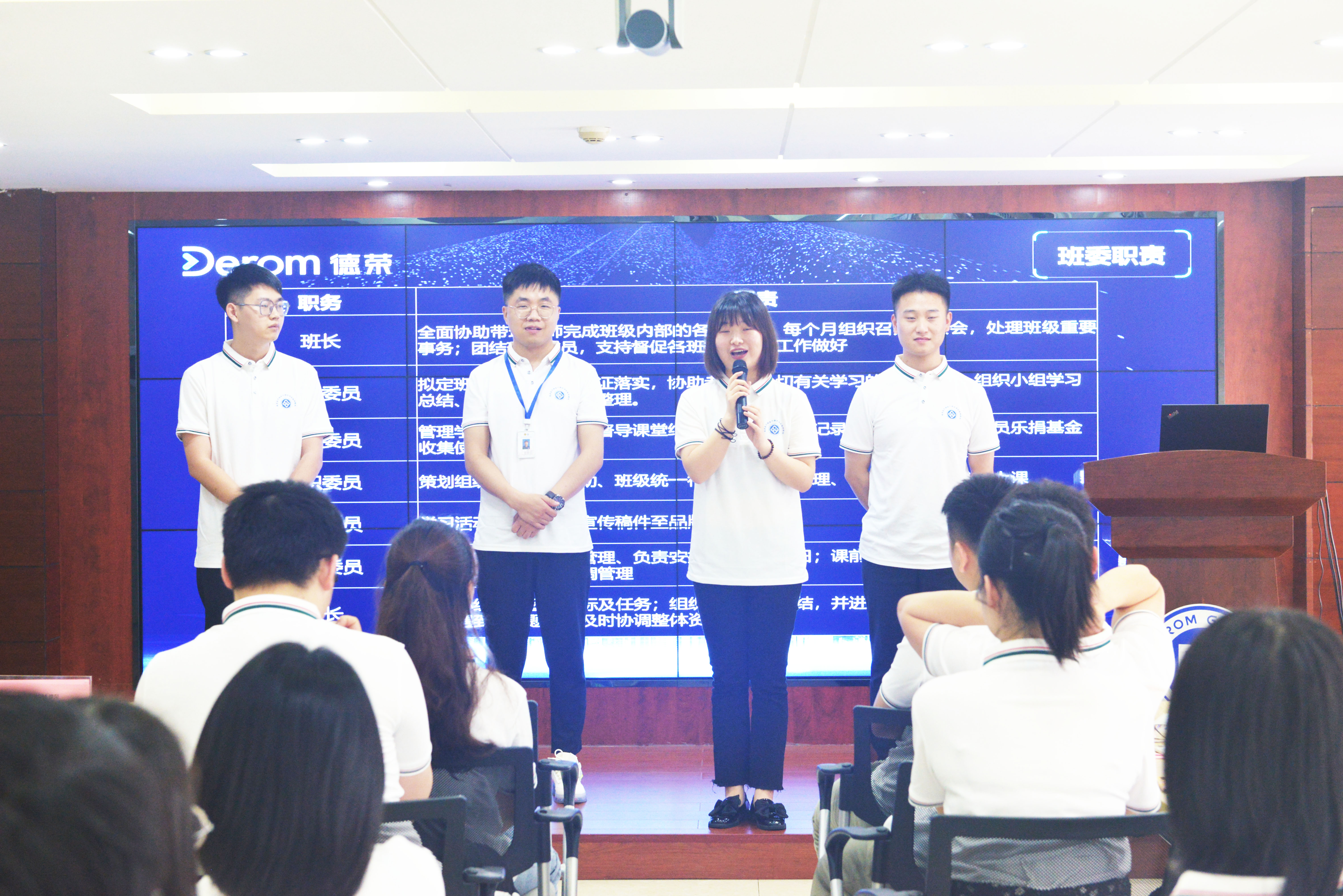 DSC_2094.JPG DSC_2094.JPG