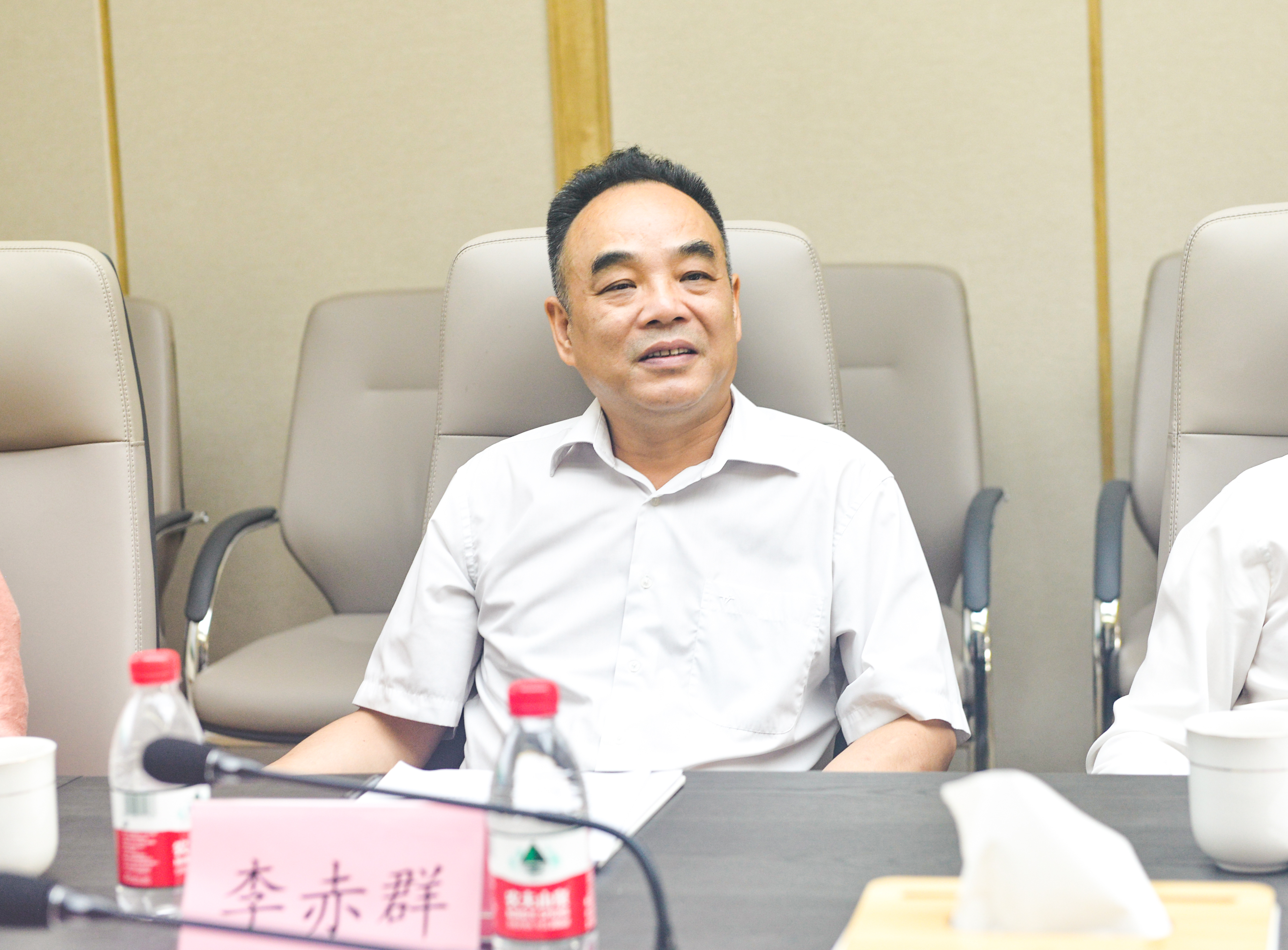 DSC_8115.JPG DSC_8115.JPG